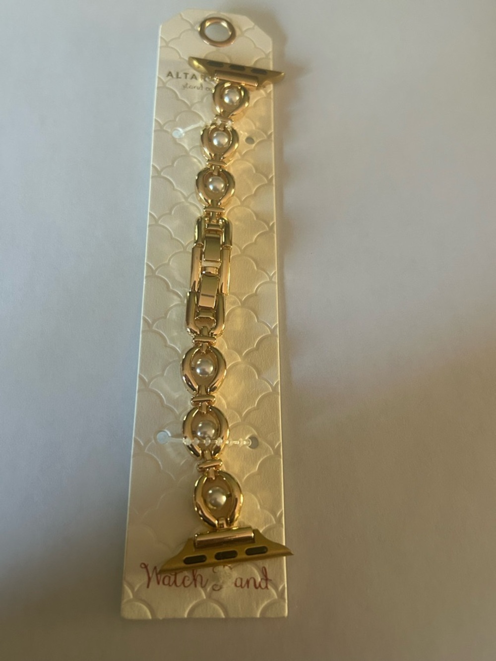 Altar'd State Gold and Pearl Link Apple Watch Band. NWT